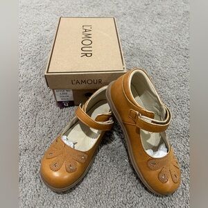 L’Amour Girl’s Shoes Size 12